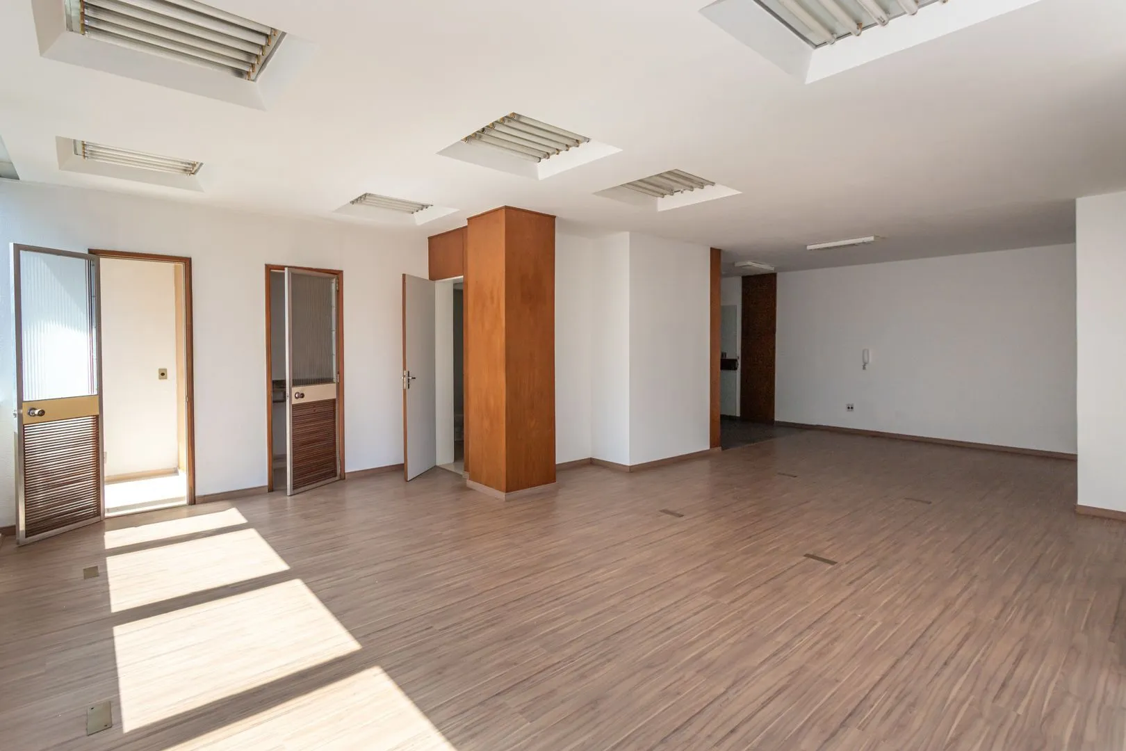 Imagem Sala Comercial em Centro Histórico