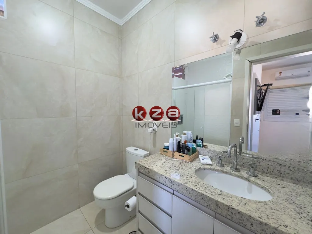 Imagem Casa Térrea com 3 Suítes, Piscina e Espaço Gourmet no Condomínio Vista Verde em Vinhedo ? Viva Cercado pela Natureza!