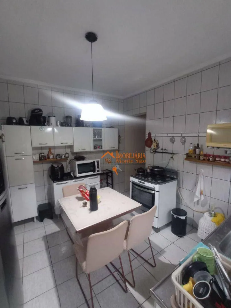 Imagem Casa com 2 dormitórios à venda, 200 m² por R$ 350.000,00 - Cidade Soberana - Guarulhos/SP