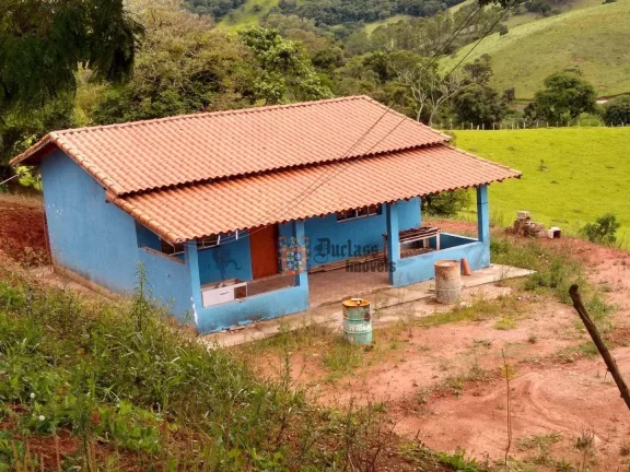 Foto do imóvel Chácara com 1 dormitório à venda, 4500 m² por R$ 330.000,00 - Jardim - Extrema/MG