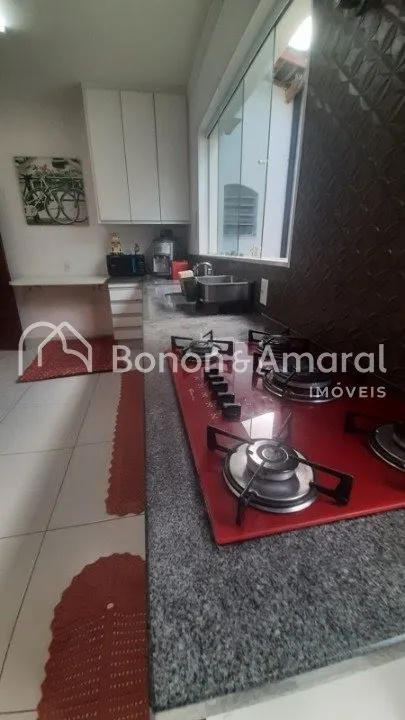 Imagem Casa à Venda 4 Quartos e 2 suítes - Jardim Paraíso - 266 m²