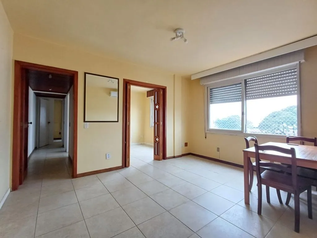 Imagem Apartamento a venda no bairro Menino Deus com 2 dormitórios