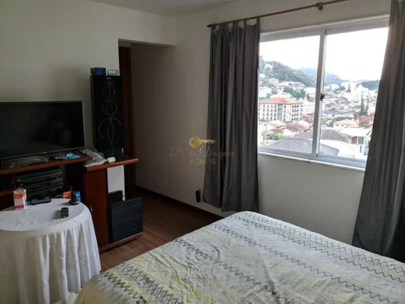 Imagem Casa em Condomínio para Venda em Teresópolis / RJ no bairro Tijuca