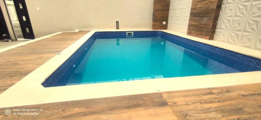 Imagem CASA COM 185,00 m² - FLÓRIDA - PRAIA GRANDE SP