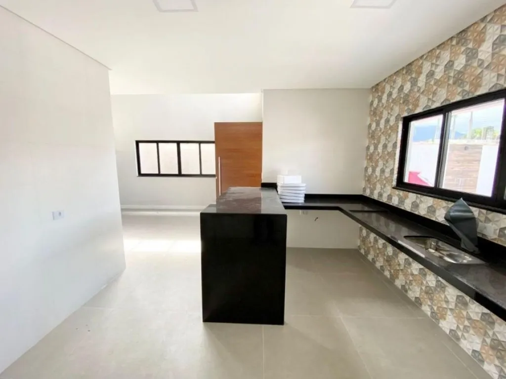 Imagem CASA COM 185,00 m² - FLÓRIDA - PRAIA GRANDE SP