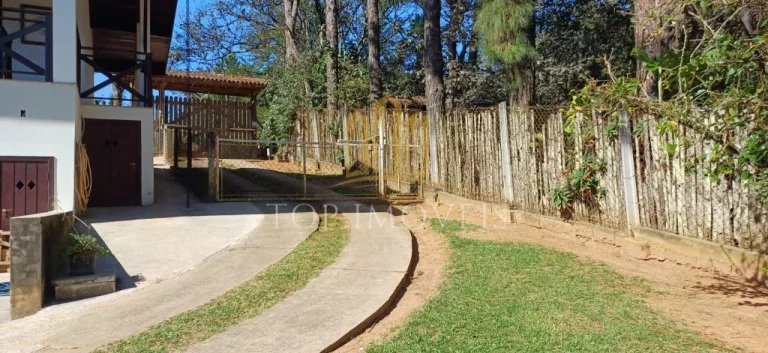 Imagem Belissima Chacara duas Casas 360m² de Construção 2600m² de Terreno Ótima Localização e Acabamento.