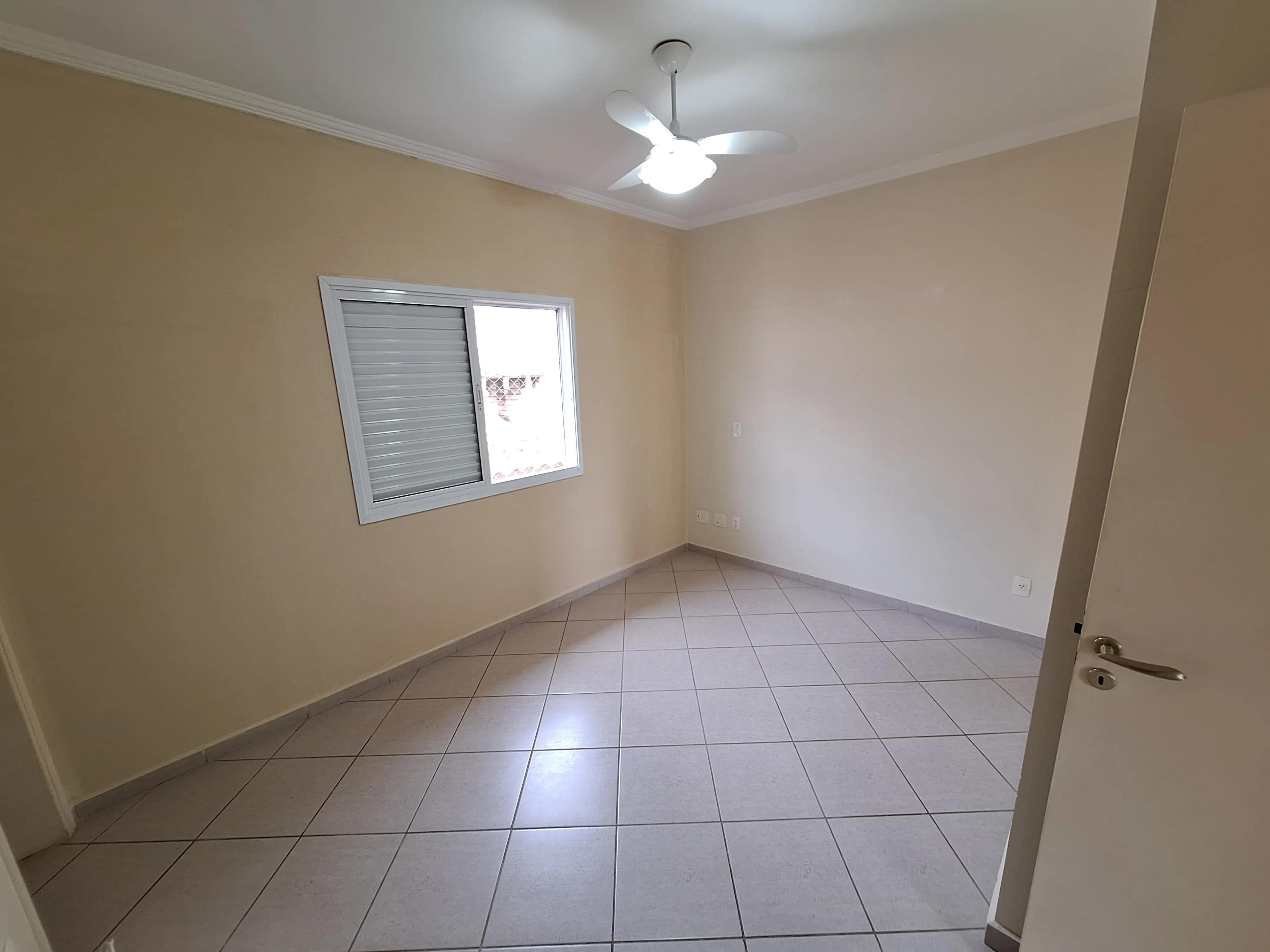 Imagem CASA 3 DORMITÓRIOS À VENDA NO CONDOMÍNIO GIARDINO CAMPOLIM - PARQUE CAMPOLIM, SOROCABA/SP