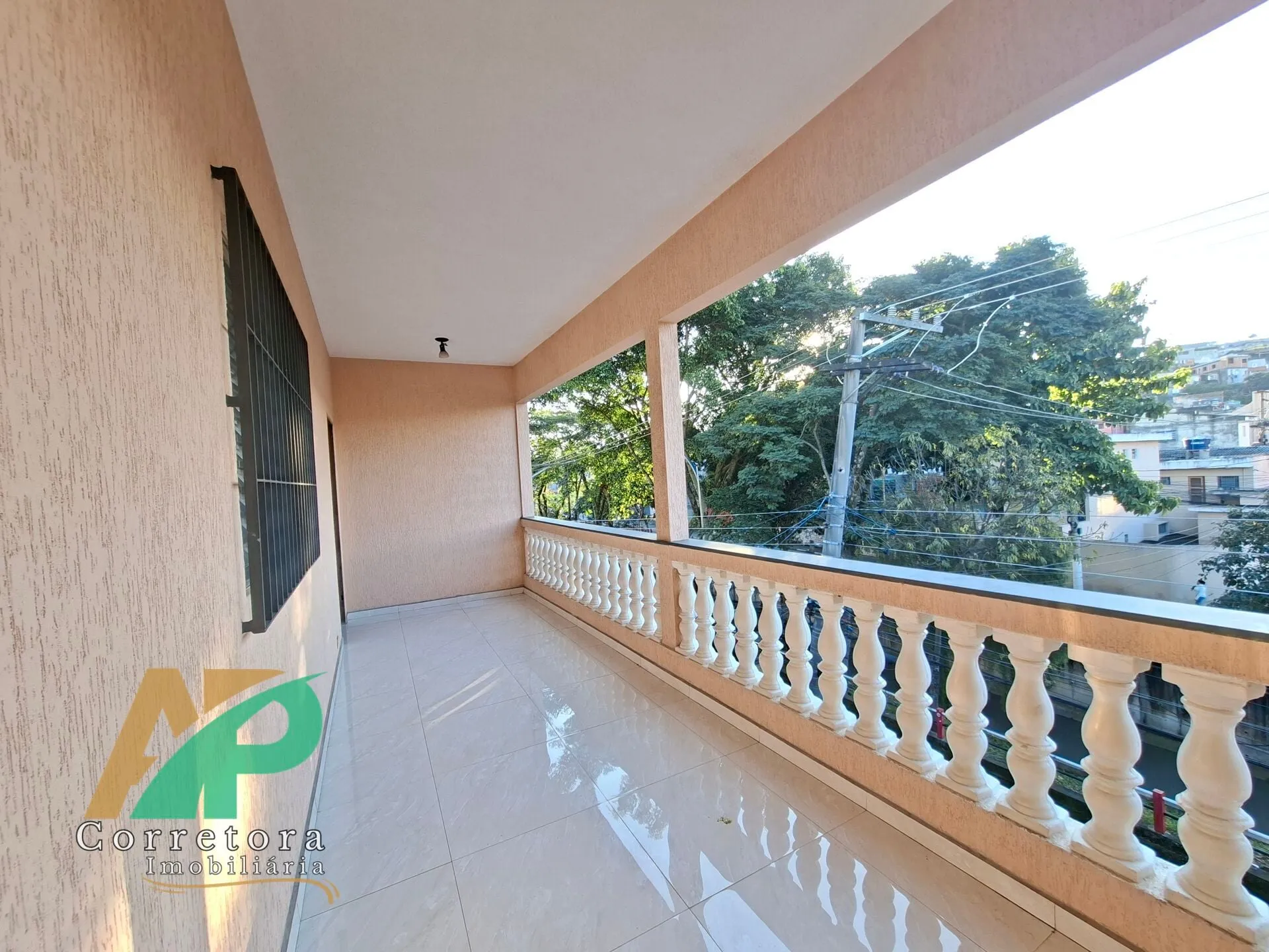 Foto do imóvel: Sobrado Amplo com 208m² no Jardim Saporito Taboão da Serra