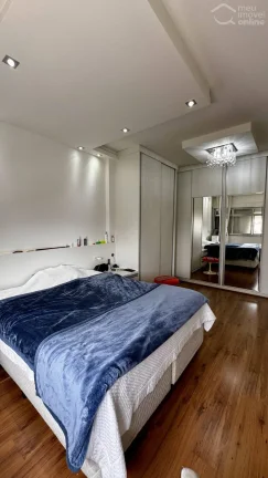 Imagem Apartamento com 200m2, 3 dormitórios (1 suíte) e 2 vagas demarcadas a venda no Bela Vista, São Paulo