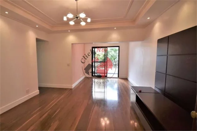 Apartamento à Venda no bairro Santa Paula em São Caetano