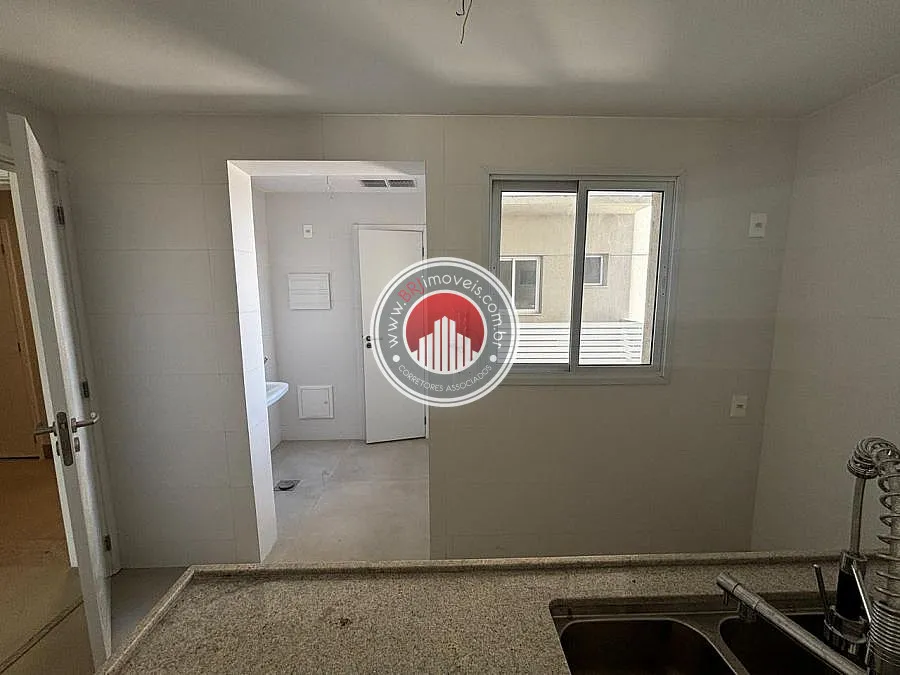 Imagem Apartamento a Venda no bairro Alvarez - Nova Iguaçu, RJ