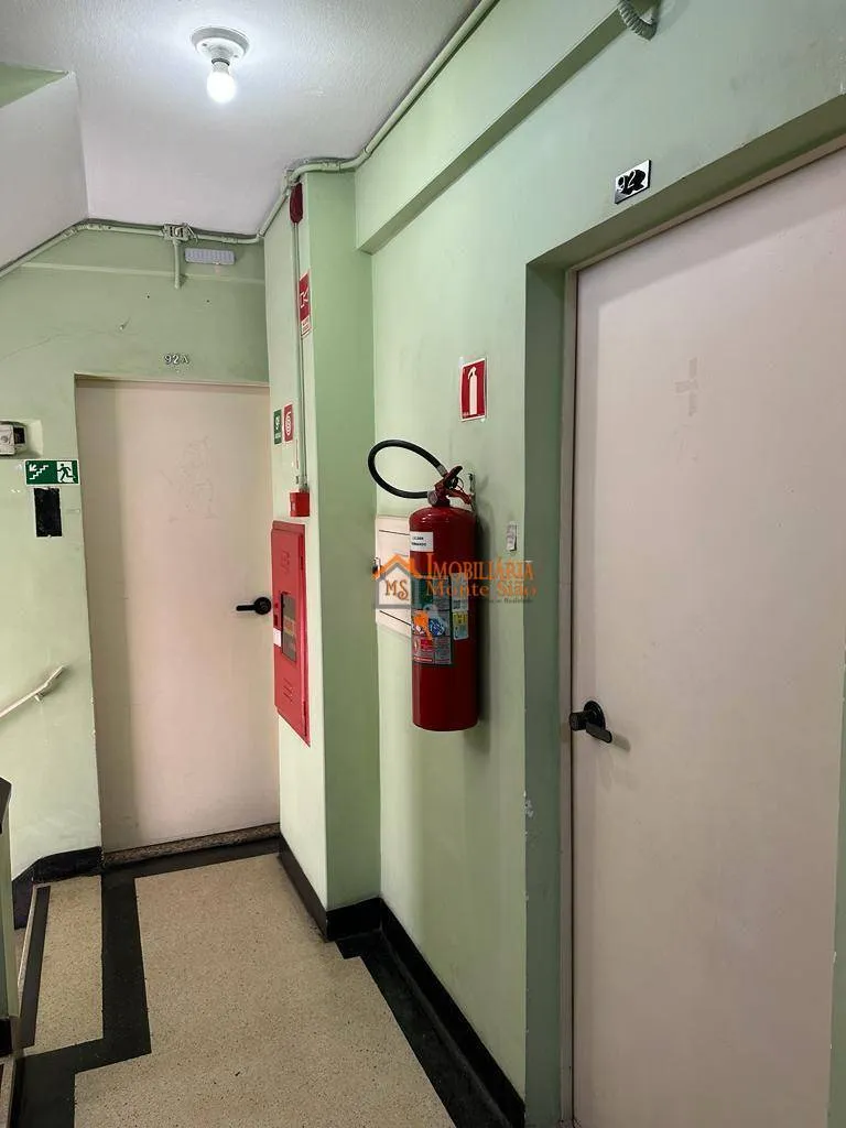 Imagem Sala à venda, 88 m² por R$ 200.000,00 - Sé - São Paulo/SP