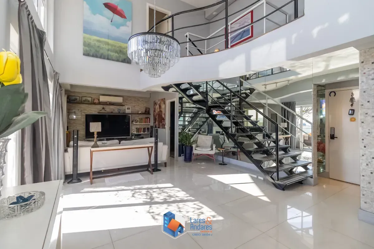 Foto do imóvel Duplex para venda em Jardim América com 2 quartos, sendo 2 suítes, 138m² em Alameda Ministro Rocha Azevedo