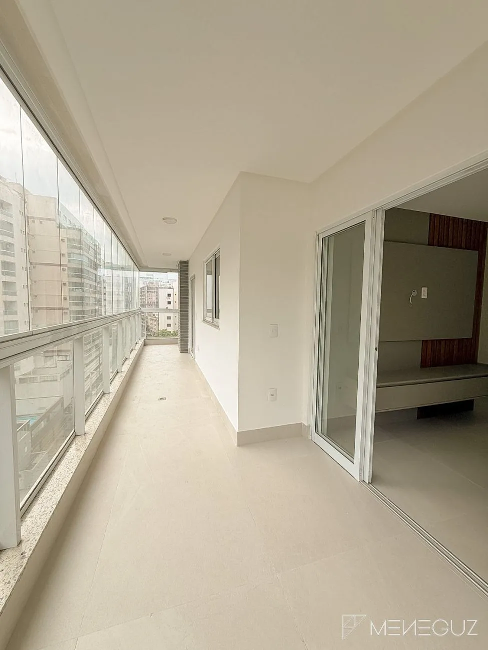 Imagem Apartamento 3 quartos a venda no final da Praia do Morro, na orla com lazer completo