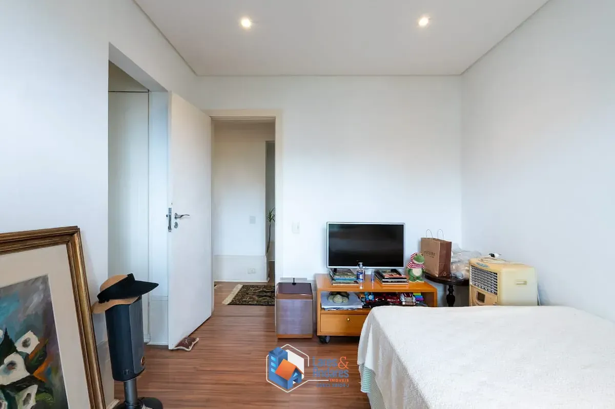 Imagem Apartamento para venda em Vila Andrade com 4 quartos, sendo 2 suítes, 200m²