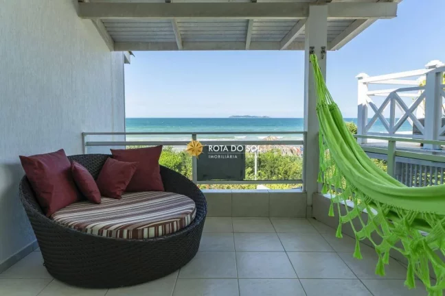 Imagem Guilhermina Residencial Sobrado Frente mar à venda Praia Canto Grande Bombinhas SC