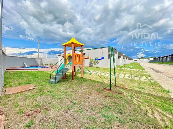 Imagem Casa de Condomínio com 3 Quartos à Venda, 87 m² em Sítios Vale das Brisas - Senador Canedo