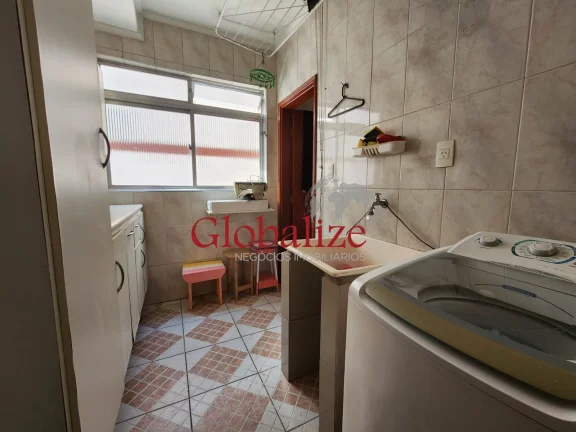 Imagem Apartamento a venda com 2 dormitórios, 1 vaga no Bairro Embaré em Santos por R$ 530.000,00