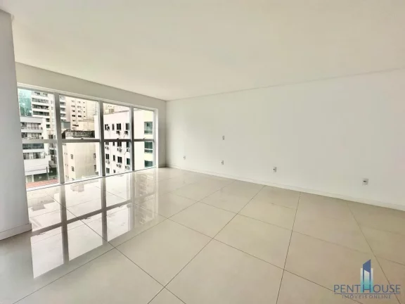 Imagem Apartamento Quadra Mar para Venda em Itapema, MEIA PRAIA, 4 dormitórios, 4 suítes, 5 banheiros, 2 vagas
