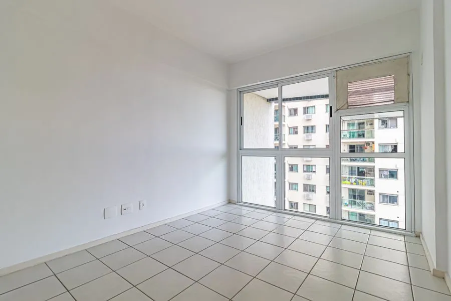 Imagem Apartamento a Venda no bairro Recreio dos Bandeirantes - Rio de Janeiro, RJ