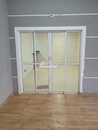 Imagem Casa à venda no Condomínio Vanice Andrade, no bairro Vila Arquelau em Uberaba