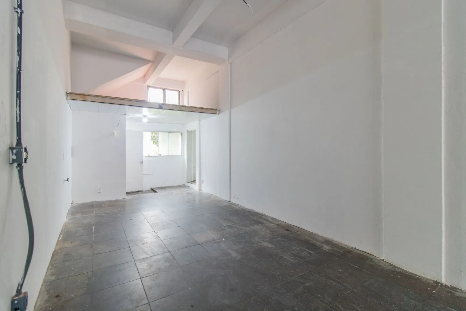 Imagem Loja para venda - 115 m², 2 salas, Azenha