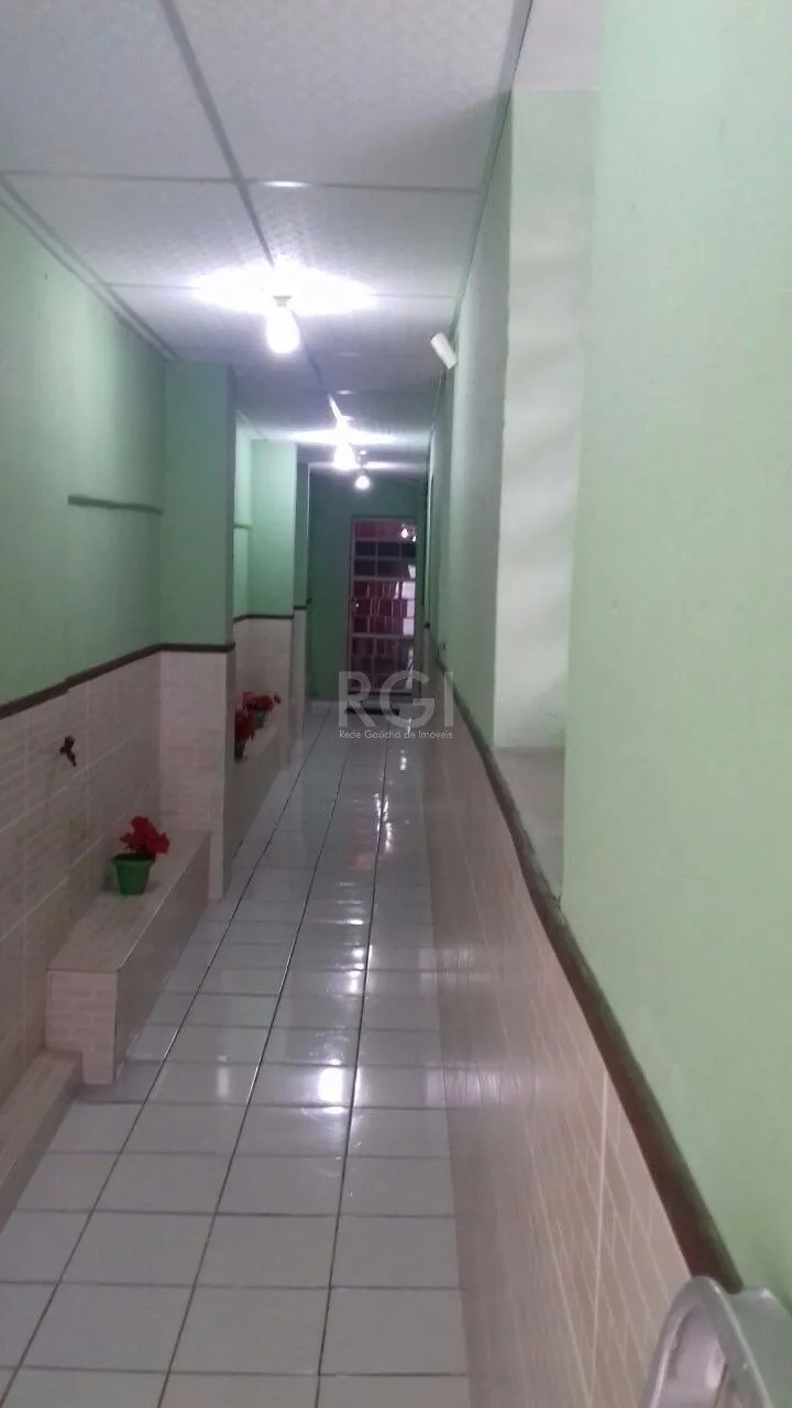 Imagem Predio para Venda - 340m², 2 dormitórios, sendo 1 suites, Partenon