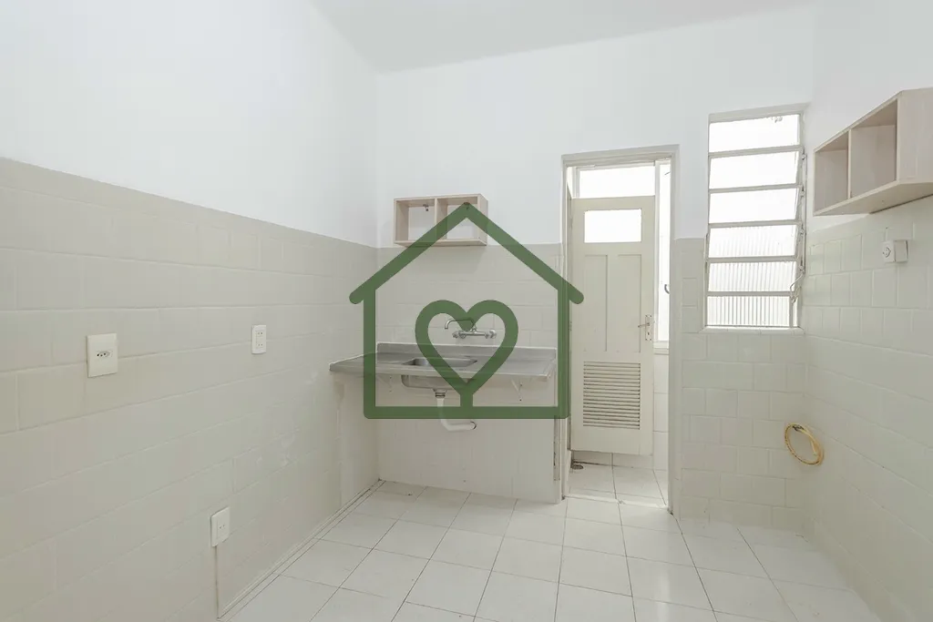 Imagem Apartamento à venda no bairro Bom Fim, em Porto Alegre, com 58m2 de área privativa, localizado em ...