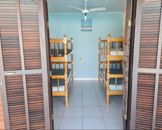 Imagem Casa com piscina grande para venda em Guaratuba!!!!!!!! Venha conferir!!