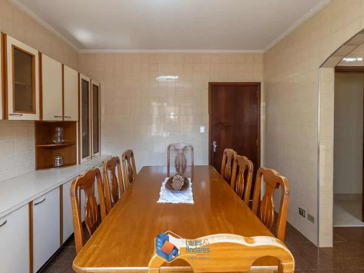 Imagem Casa para venda em Vila Madalena com 3 quartos, sendo 1 suíte, 228m²