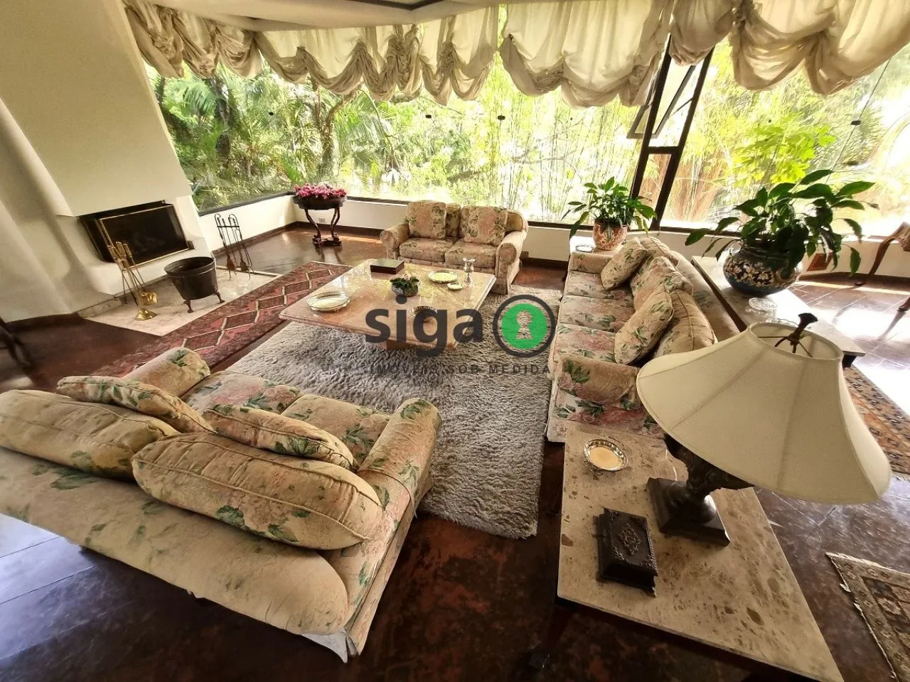 Imagem Casa a venda no Jardim Leonor com 5 quartos