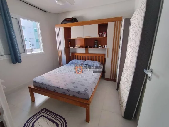 Imagem Sobrado com 2 dormitórios à venda, 59 m² por R$ 399.000 - Aviação - Praia Grande/SP