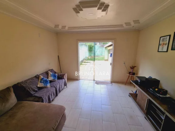 Imagem Casa á venda em Igarapé, bairro Lago Azul.