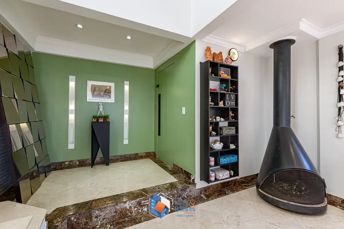 Imagem Duplex para venda em Sumaré com 3 quartos, sendo 3 suítes, 208m²