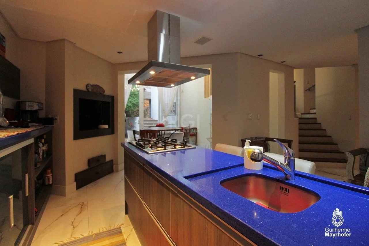 Imagem Casa para Venda - 650m², 4 dormitórios, sendo 3 suites, 4 vagas - Chácara das Pedras