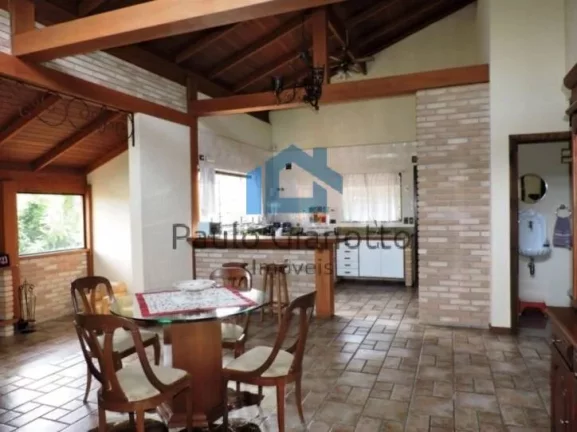 Imagem Exclusividade e Sofisticação: Casa de Alto Padrão na Granja Viana