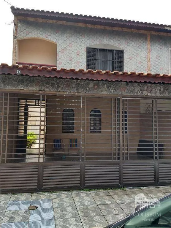 Imagem Casa com 3 dormitórios à venda, 123 m² por R$ 650.000,00 - Boqueirão - Praia Grande/SP