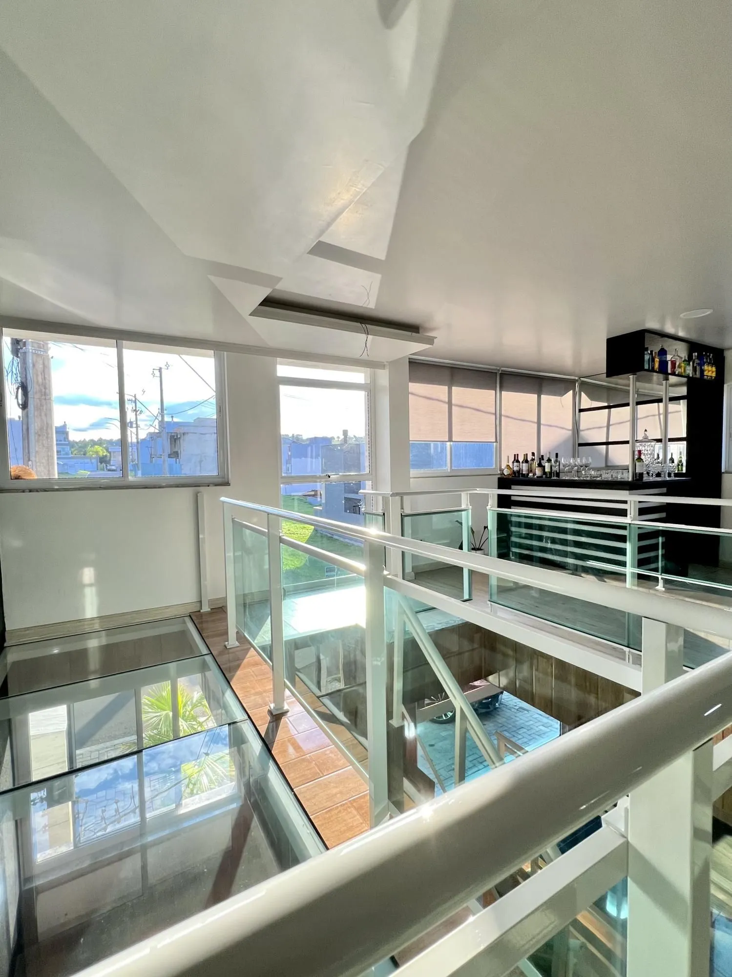 Imagem Casa 3 dormitórios com 2 vagas condomínio fechado e lazer completo