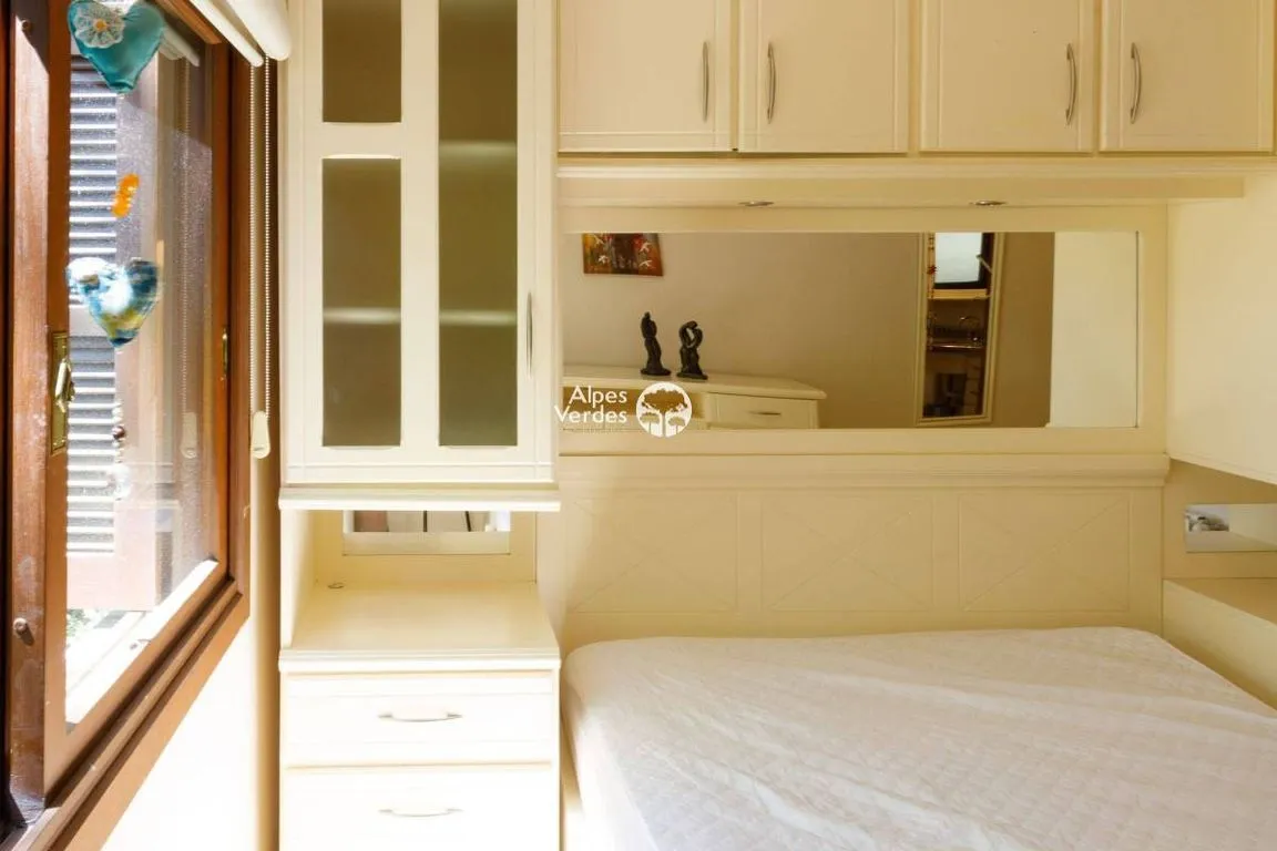 Imagem Vende-se Apartamento em Gramado, Planalto, com 2 quartos