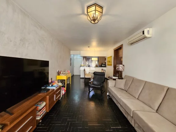 Imagem Apartamento com 2 Quartos à venda no Boqueirão/Santos - SP