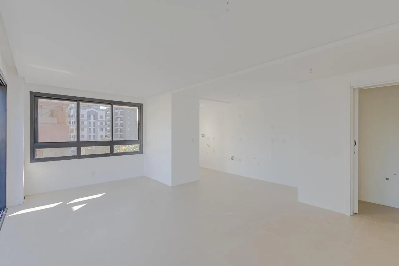Imagem APARTAMENTO, 2 DORMITÓRIOS, 2 SUÍTES, VARANDA, VAGA DE GARAGEM, BAIRRO MENINO DEUS, PORTO ALEGRE/RS