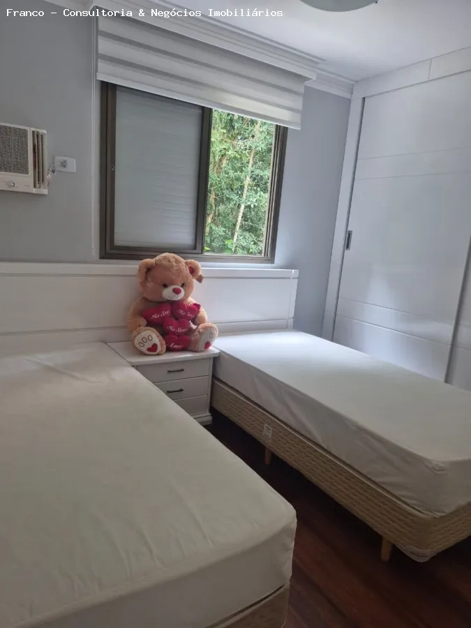 Imagem Apartamento para Venda em Guarujá, Pitangueiras, 5 dormitórios, 2 suítes, 4 banheiros, 2 vagas