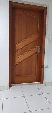 Imagem Apartamento com 3 dormitórios, 2 banheiros, 1 vaga, no bairro Cristal, Poa/RS