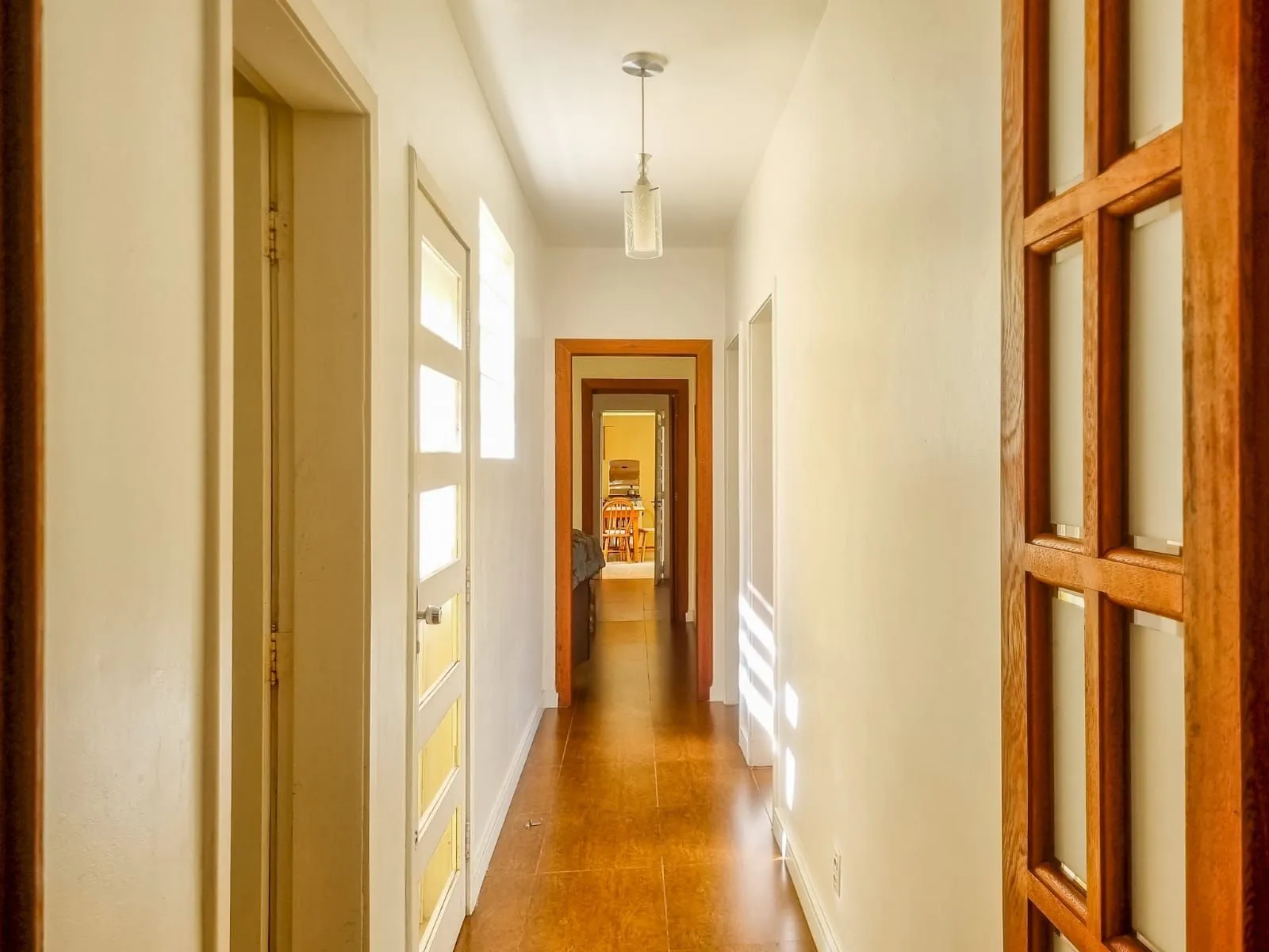 Imagem Casa Térrea 280 m² em Teresópolis - 4 Dorms, Escritório e Edícula