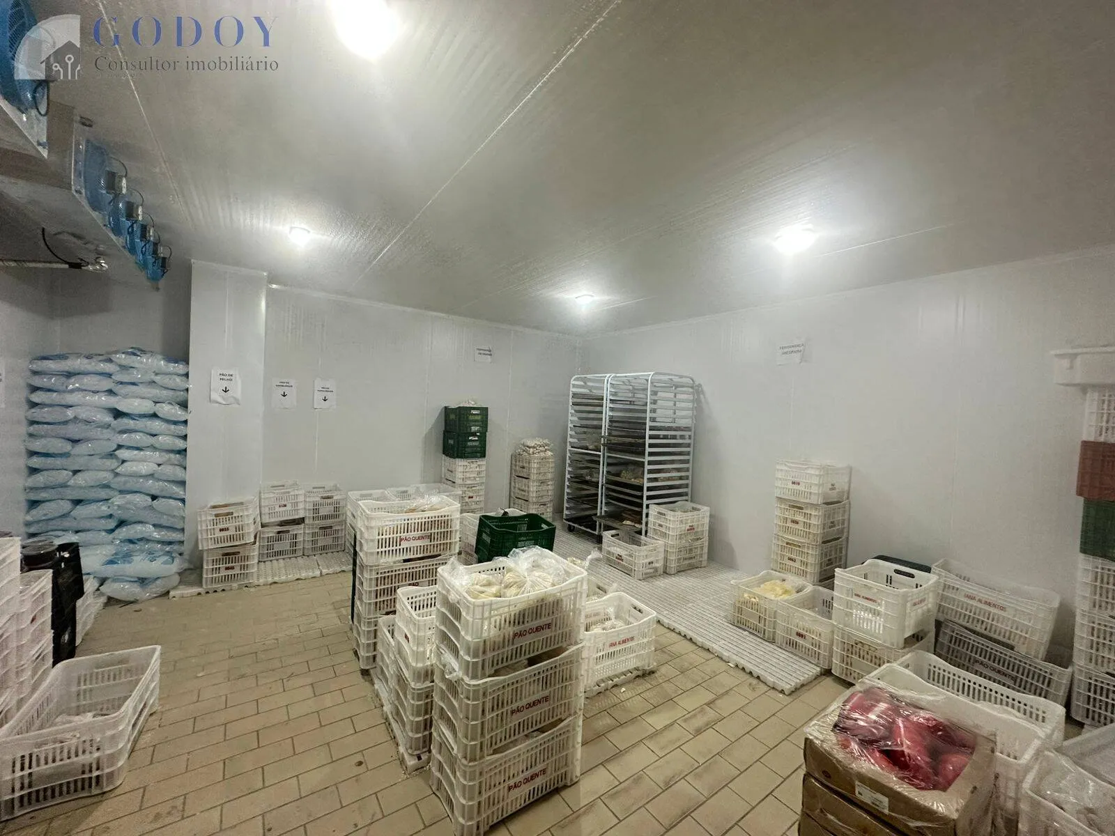 Imagem Imóvel Comercial - 900 m² Construídos em Terreno de 2.600 m²