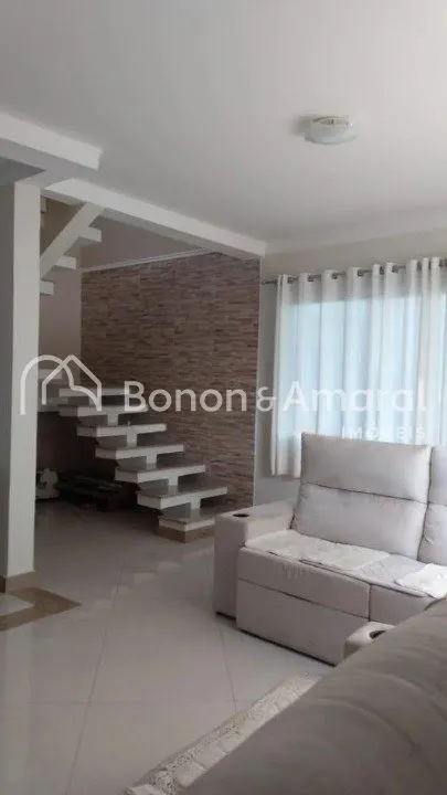 Imagem Casa estilo Sobrado com 256 m² de área construída, 3 quartos no Parque Alto Taquaral