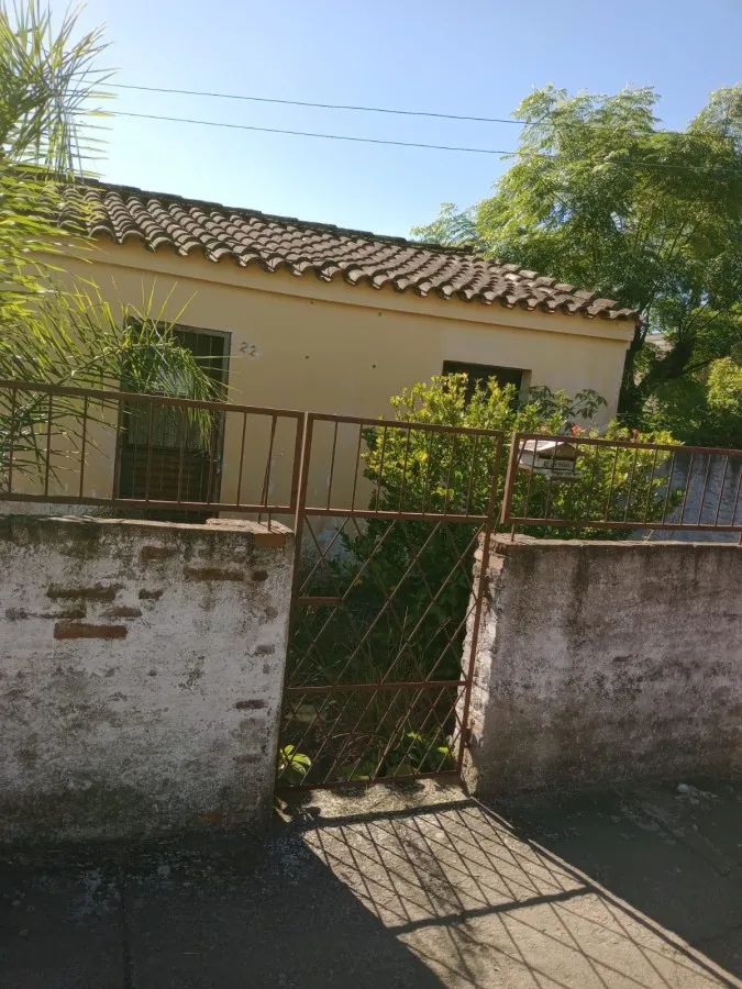 Imagem Casa para Venda em Pedro Osório, Centro, 2 dormitórios, 1 banheiro, 1 vaga