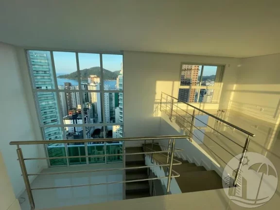 Imagem Espetacular Cobertura Triplex a 4 minutos da Praia na Barra Sul de BC