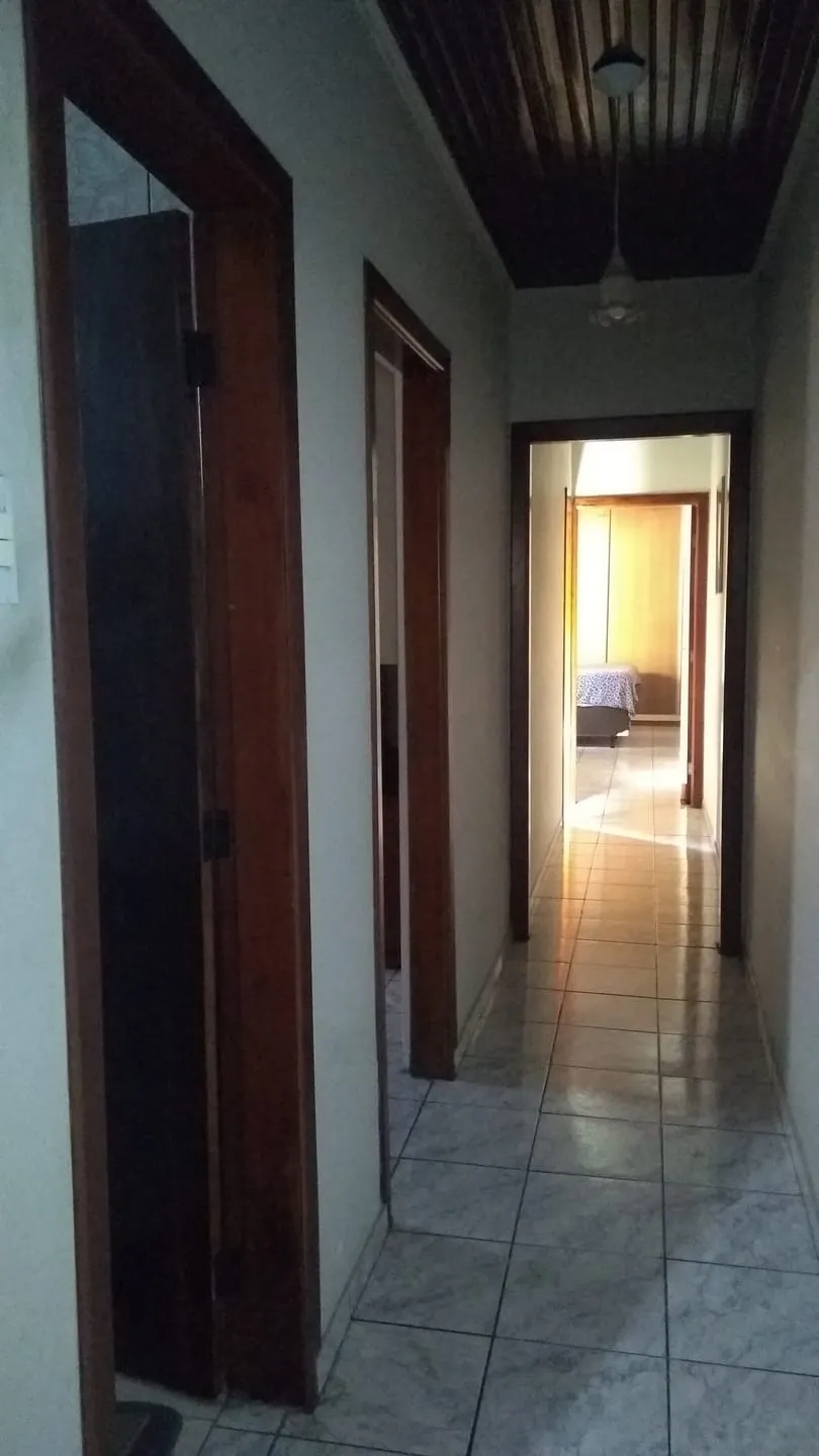 Imagem Casa à venda 3 Quartos, 2 Suites, 2 Vagas, Loteamento Residencial Andrade, Pindamonhangaba - SP
