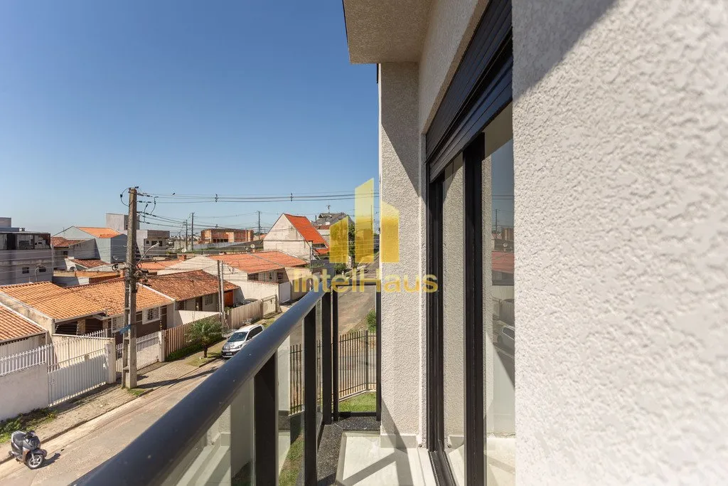 Imagem Sobrado no bairro Atuba, em Curitiba, ideal para quem busca conforto, segurança e praticidade em um...